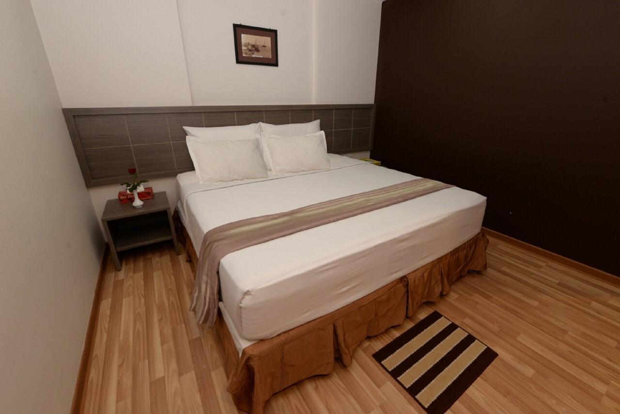 Min Nandar Garden Hotel Thanlyin Exterior photo